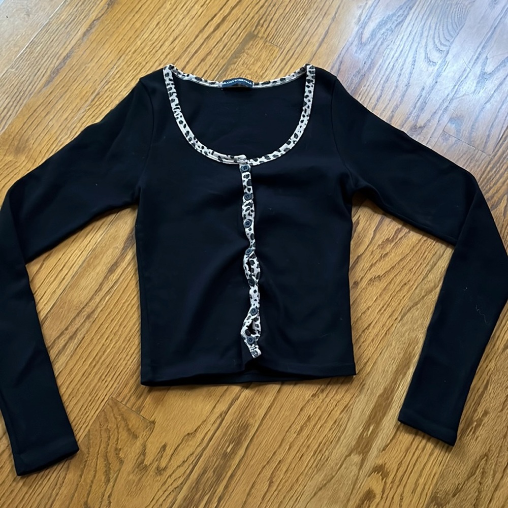 cheetah print/black button up